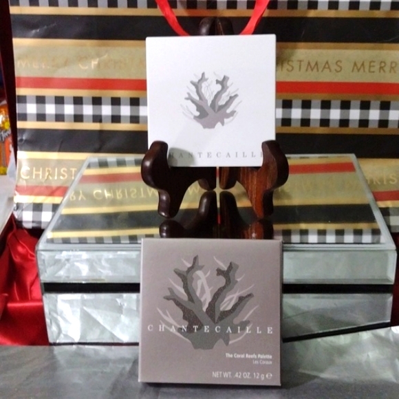 Chantecaille The Coral Reefs Palette🎨 NWT - Picture 2 of 7